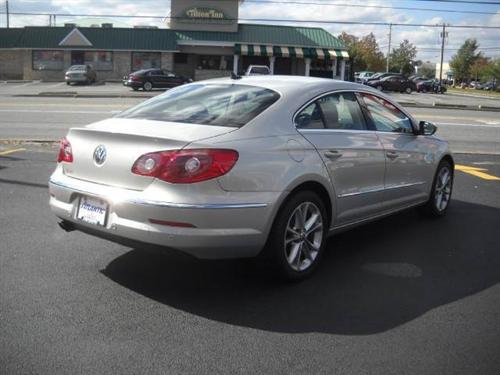Volkswagen CC 2009 photo 2
