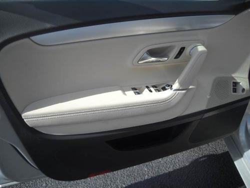 Volkswagen CC 2009 photo 5
