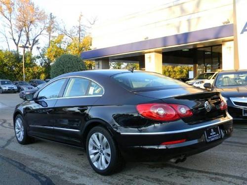Volkswagen CC 2009 photo 1