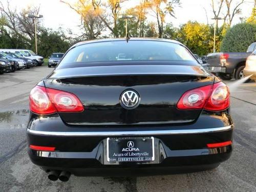 Volkswagen CC 2009 photo 2