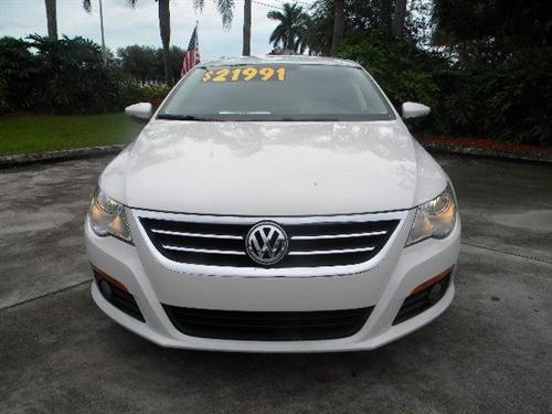 Volkswagen CC 2009 photo 1