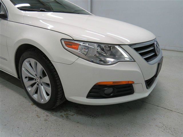 Volkswagen CC 2009 photo 11