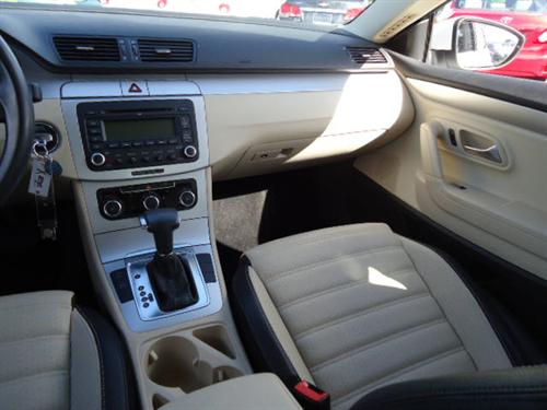 Volkswagen CC 2009 photo 1
