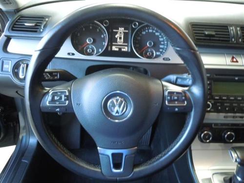 Volkswagen CC 2009 photo 1