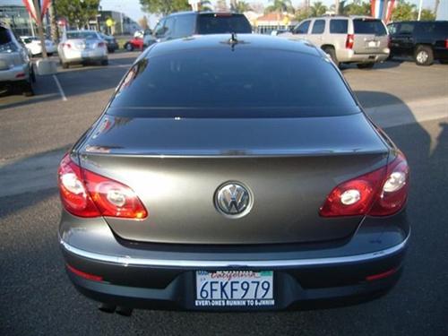 Volkswagen CC 2009 photo 3