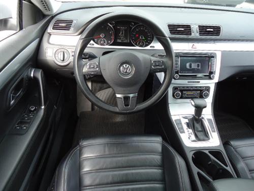 Volkswagen CC 2009 photo 1