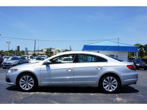 Volkswagen CC 2009 photo 1
