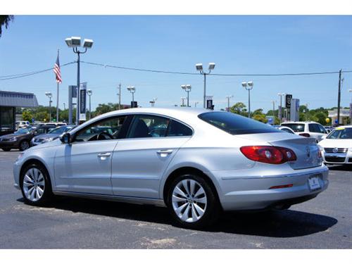 Volkswagen CC 2009 photo 2