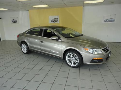 Volkswagen CC 2009 photo 1