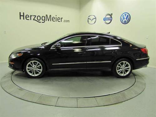 Volkswagen CC 2009 photo 2