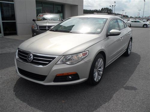 Volkswagen CC 2009 photo 1