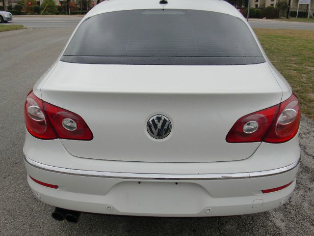 Volkswagen CC 2009 photo 4