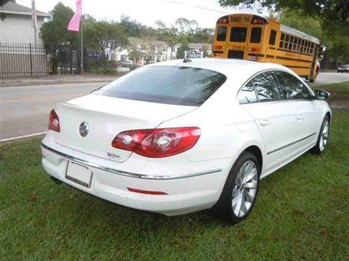 Volkswagen CC 2009 photo 2