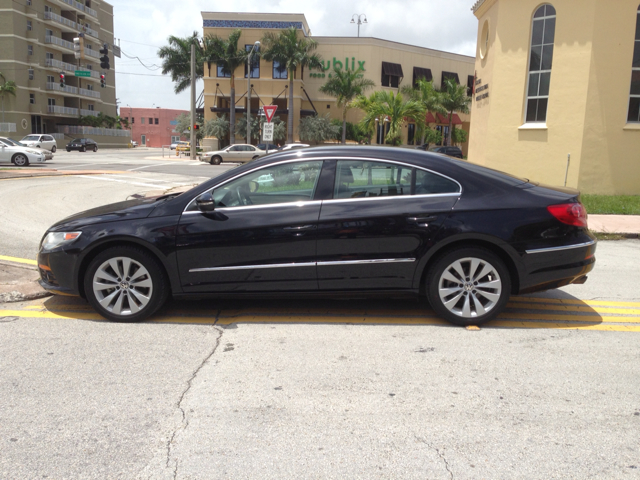 Volkswagen CC 2010 photo 7