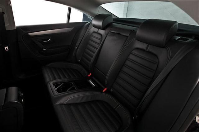Volkswagen CC 2010 photo 1
