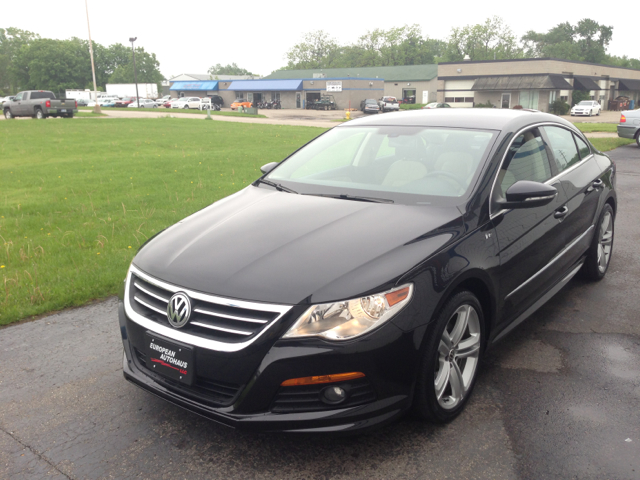 Volkswagen CC 2010 photo 1