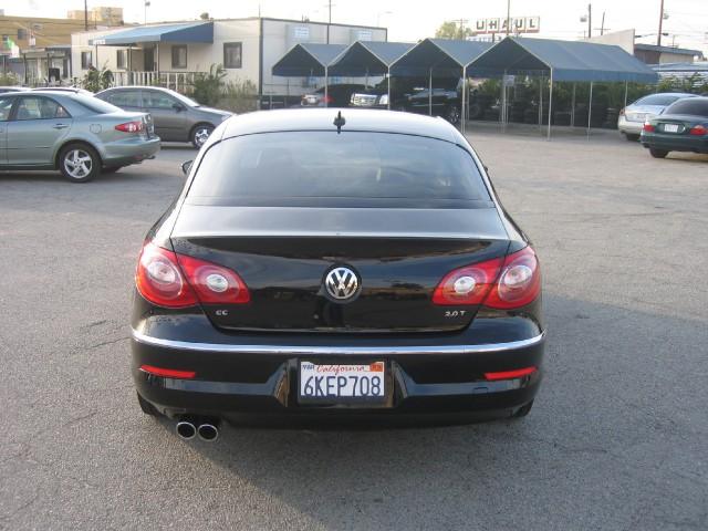 Volkswagen CC 2010 photo 3
