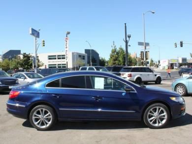 Volkswagen CC 2010 photo 1