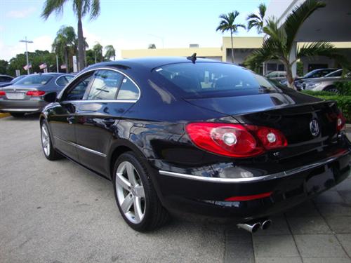 Volkswagen CC 2011 photo 3