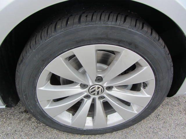 Volkswagen CC 2011 photo 6