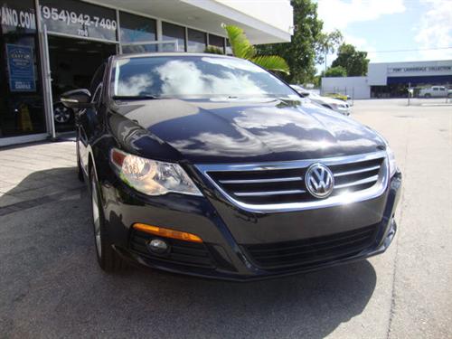 Volkswagen CC 2011 photo 3