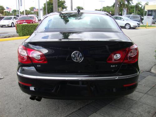 Volkswagen CC 2011 photo 5