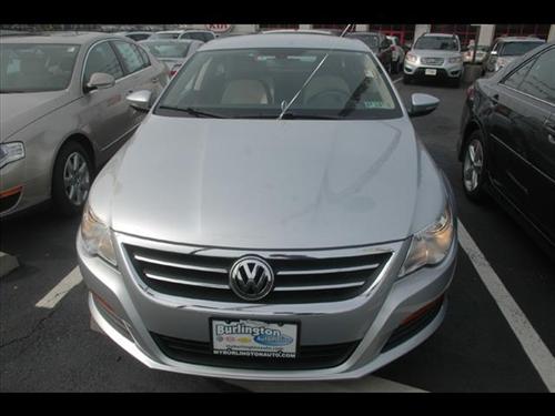 Volkswagen CC 2011 photo 3