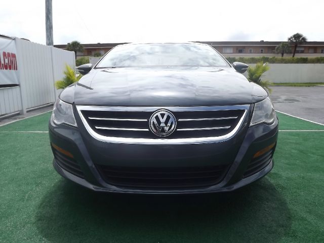 Volkswagen CC 2012 photo 27