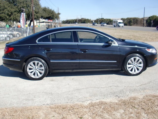 Volkswagen CC SE 4X4 3RD ROW Sedan