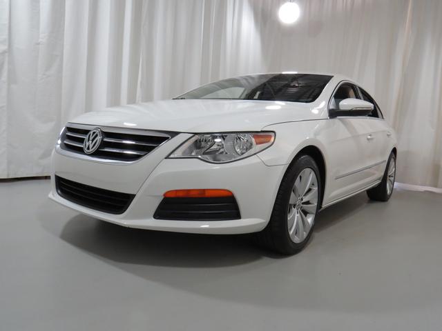 Volkswagen CC 2012 photo 3
