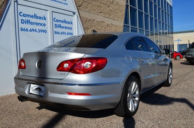 Volkswagen CC 2012 photo 2