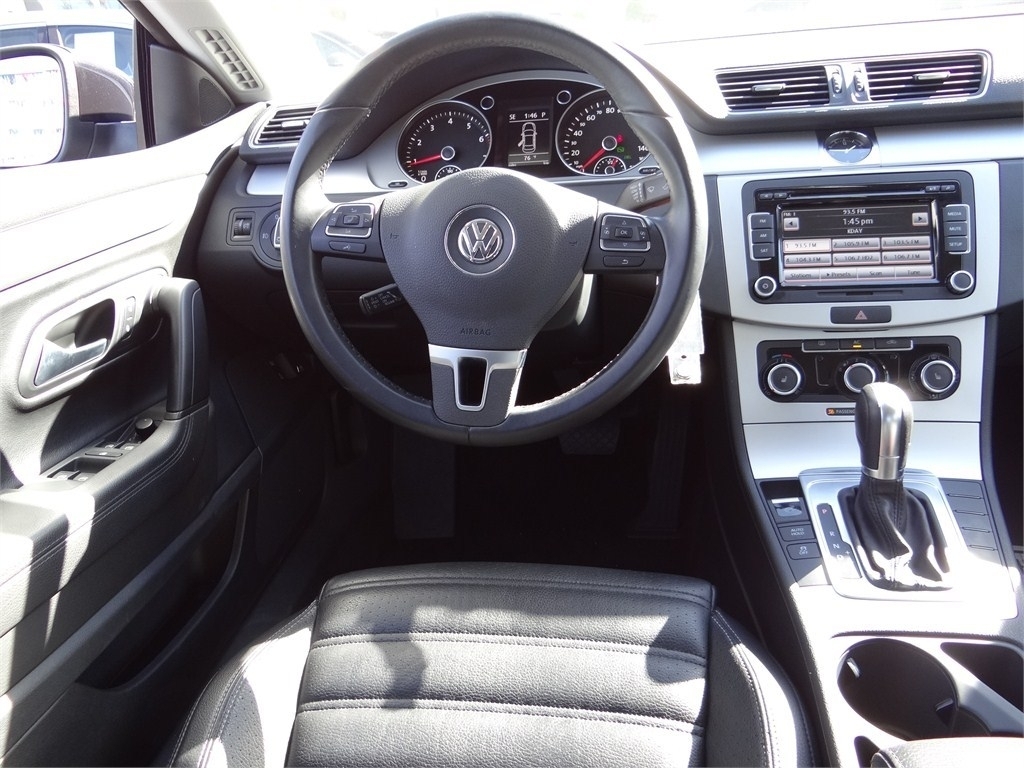 Volkswagen CC 2012 photo 5