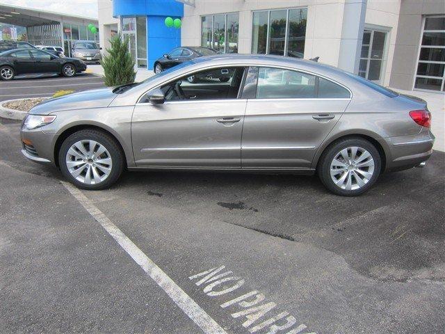 Volkswagen CC 2012 photo 5