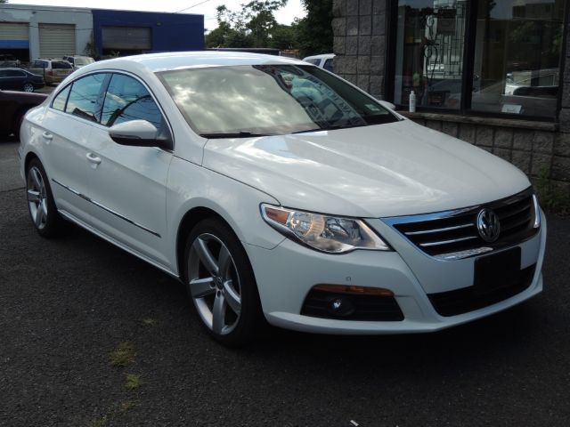 Volkswagen CC 2012 photo 3