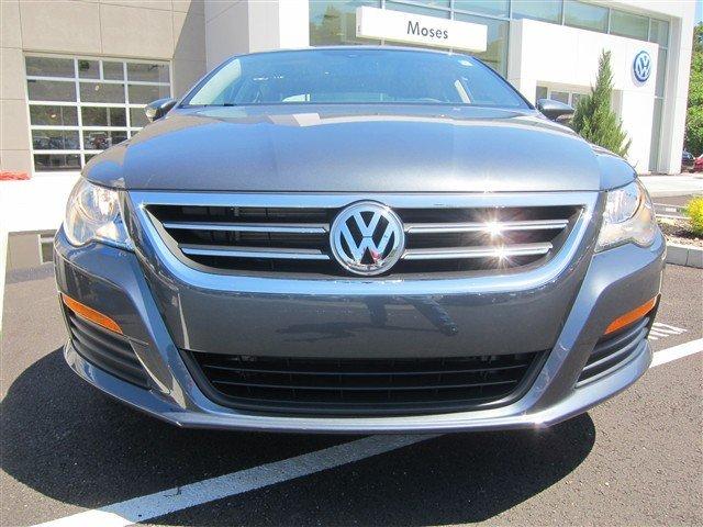 Volkswagen CC 2012 photo 1