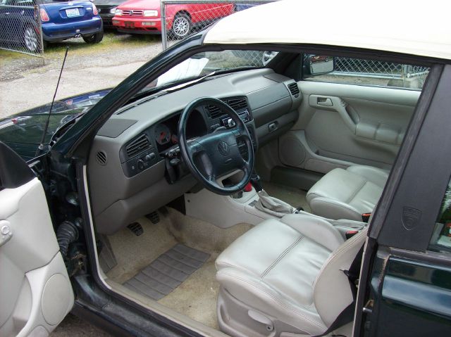 Volkswagen Cabrio 1998 photo 1