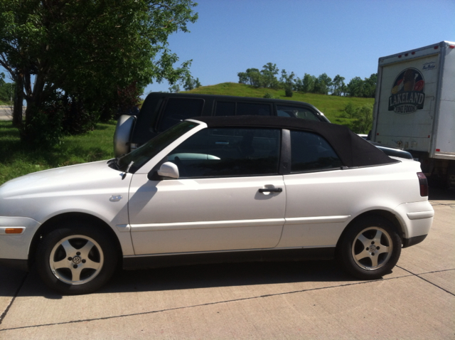 Volkswagen Cabrio FWD 4dr Sport Convertible