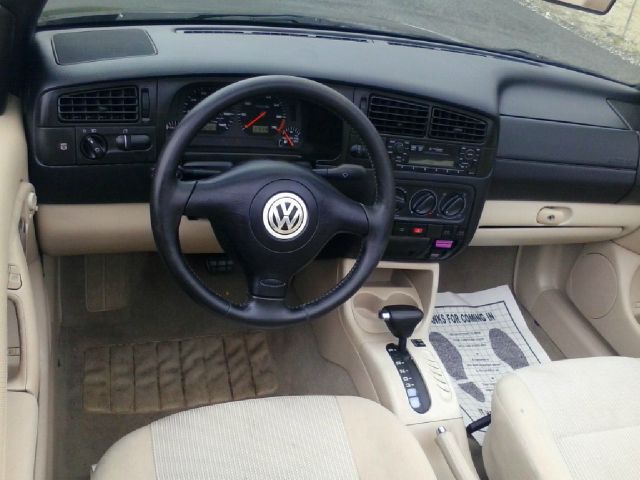 Volkswagen Cabrio 2000 photo 1