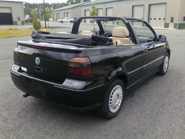 Volkswagen Cabrio 2000 photo 2