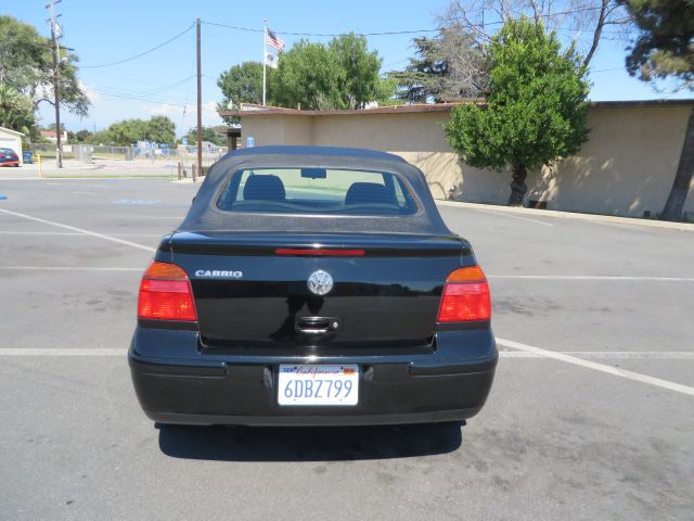 Volkswagen Cabrio S Sedan Convertible