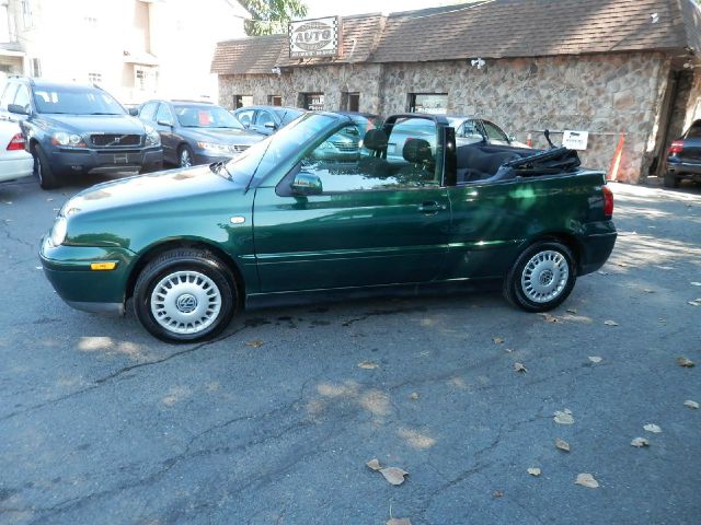 Volkswagen Cabrio S Sedan Convertible