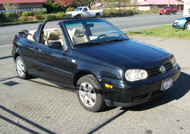 Volkswagen Cabrio SE Crew Cab 4WD FFV Convertible