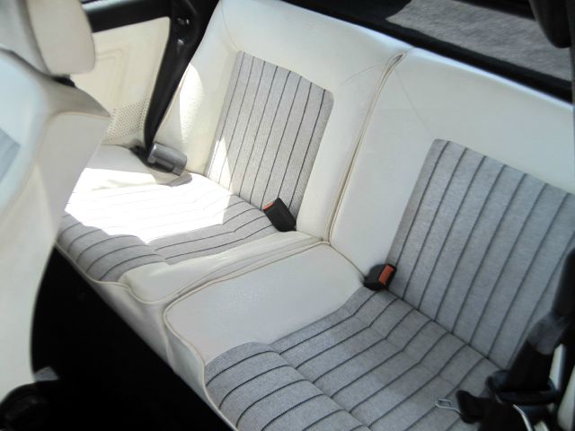 Volkswagen Cabriolet 1987 photo 3
