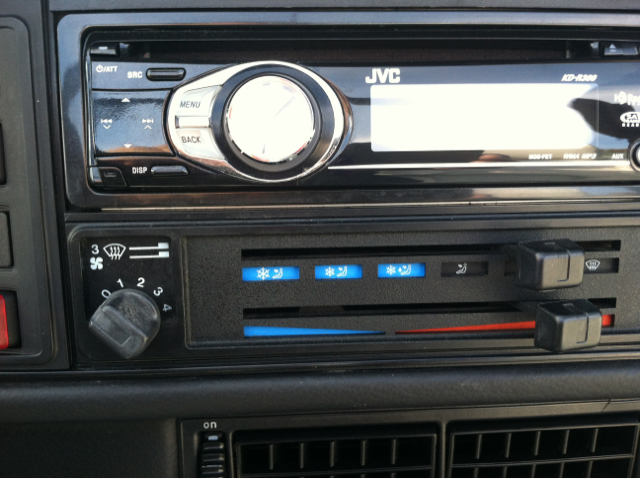 Volkswagen Cabriolet 1989 photo 2