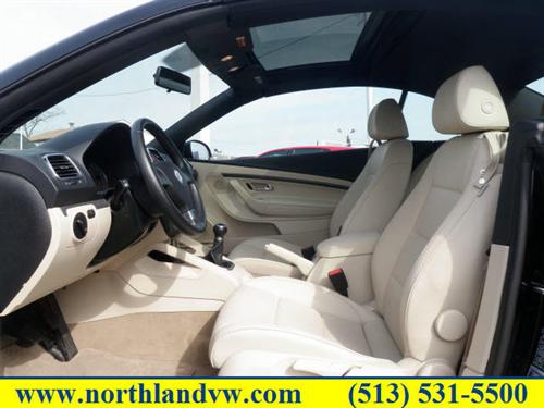 Volkswagen Eos 2008 photo 2