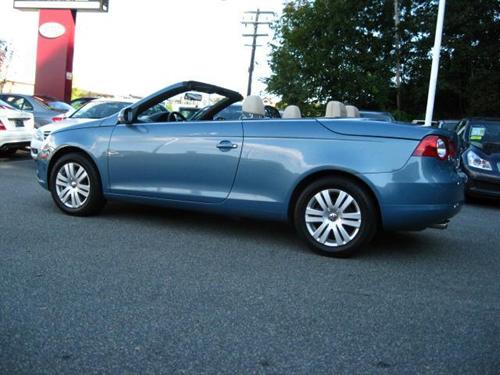 Volkswagen Eos 2008 photo 2