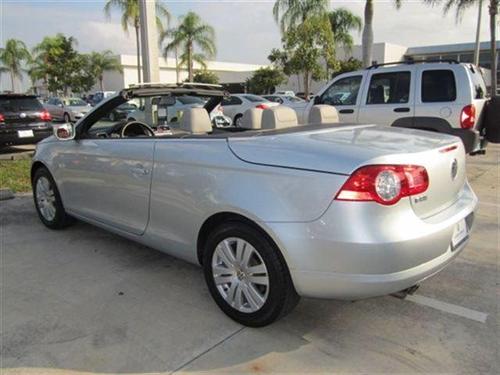 Volkswagen Eos 2008 photo 2