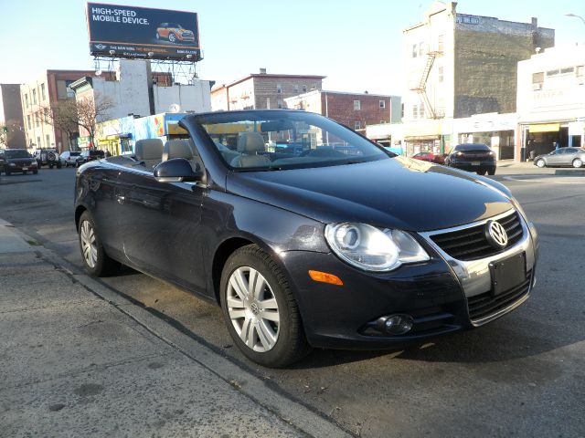Volkswagen Eos Series 4 Convertible