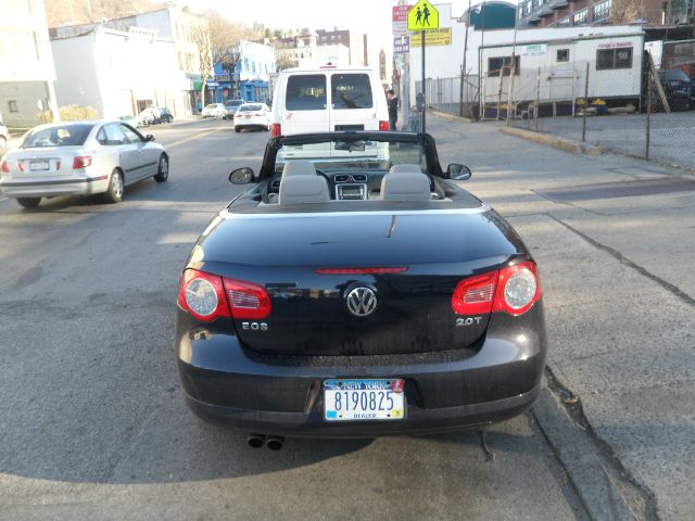 Volkswagen Eos 2008 photo 2