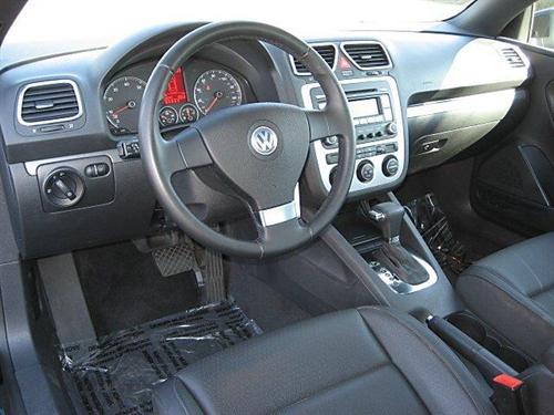 Volkswagen Eos 2009 photo 2